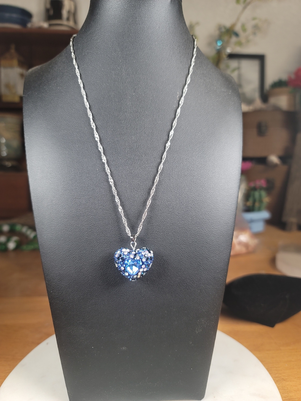 paparazzi Blue Crystal Heart Pendant Necklace